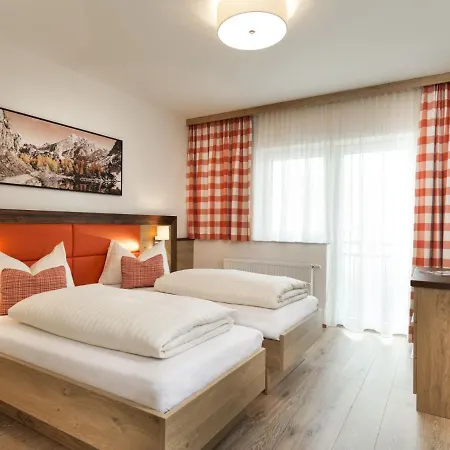 Apartments & Garni Alpenrose Obertauern Exterior foto