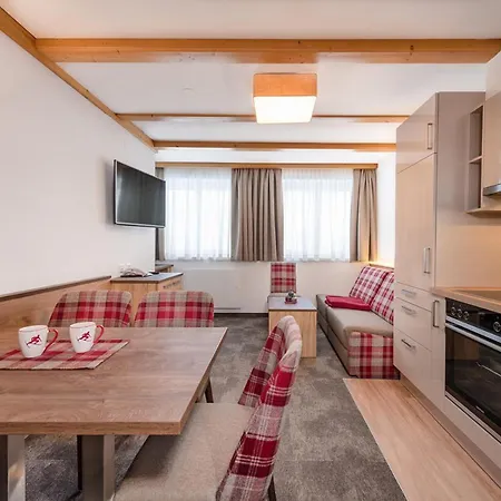 Apartments & Garni Alpenrose Obertauern Exterior foto