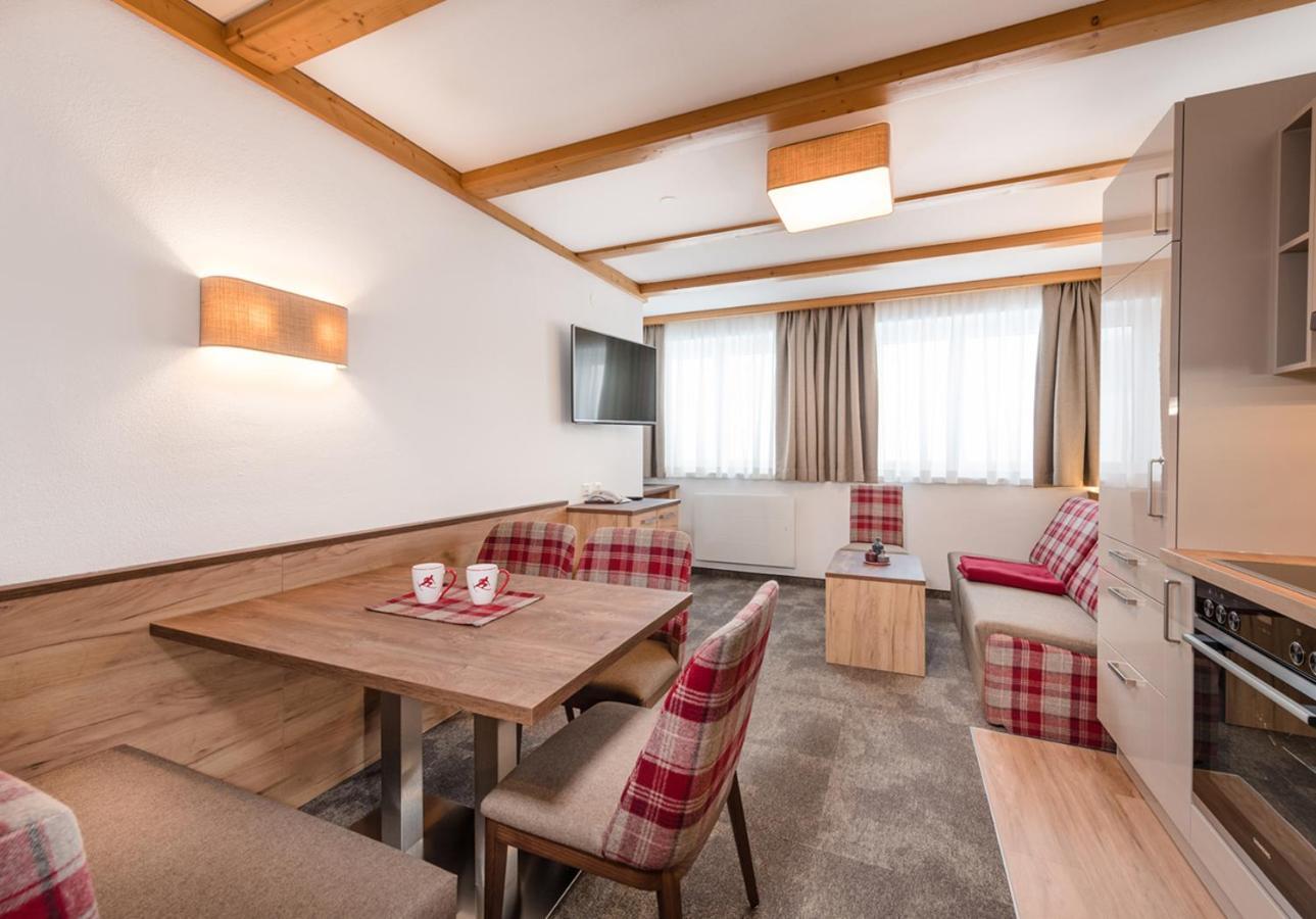 Apartment & Garni Alpenrose *